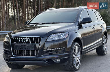 Позашляховик / Кросовер Audi Q7 2014 в 