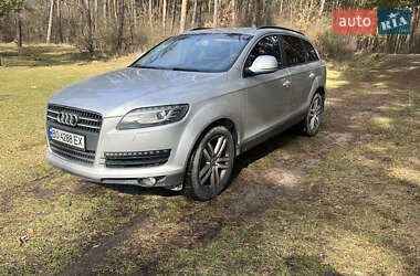 Внедорожник / Кроссовер Audi Q7 2008 в 