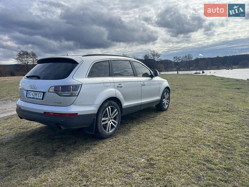 Позашляховик / Кросовер Audi Q7 2008 в Кременці