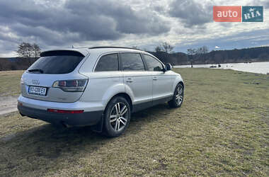 Внедорожник / Кроссовер Audi Q7 2008 в 