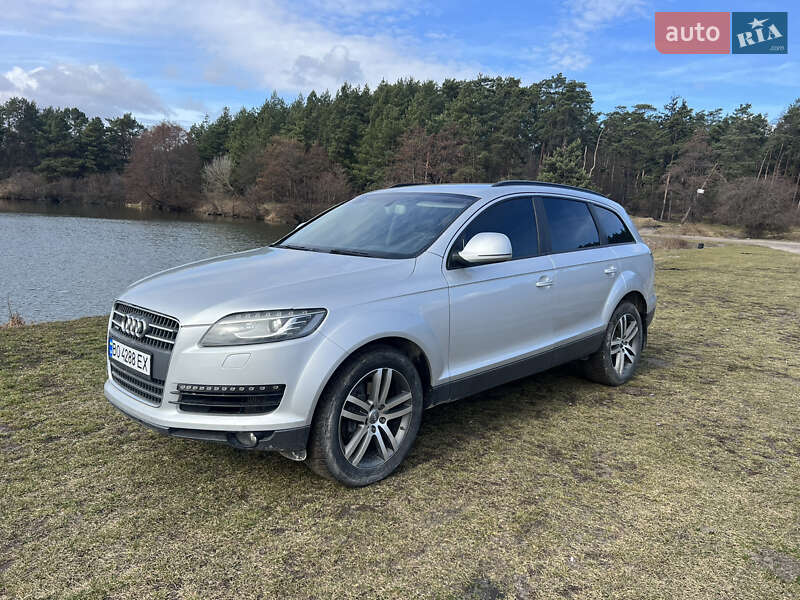 Позашляховик / Кросовер Audi Q7 2008 в Кременці
