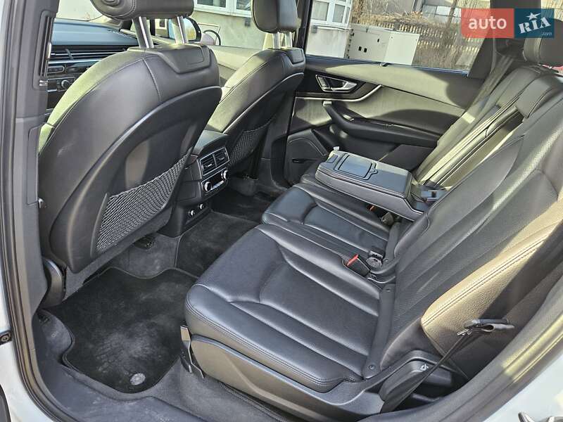 Позашляховик / Кросовер Audi Q7 2018 в Запоріжжі