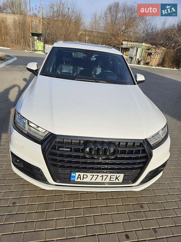 Позашляховик / Кросовер Audi Q7 2018 в Запоріжжі