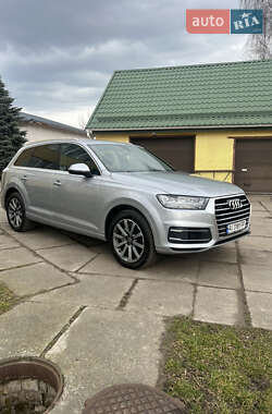 Внедорожник / Кроссовер Audi Q7 2017 в Киеве