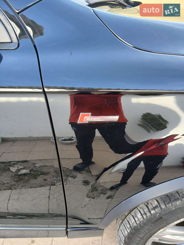 Позашляховик / Кросовер Audi Q7 2013 в Одесі