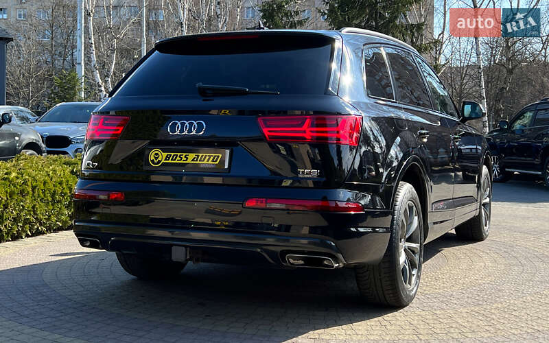 Внедорожник / Кроссовер Audi Q7 2017 в Львове