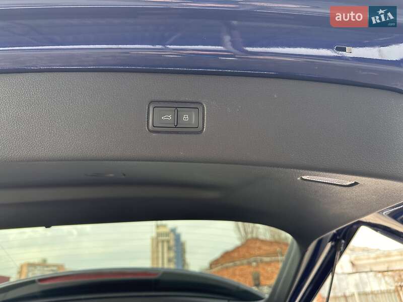 Позашляховик / Кросовер Audi Q7 2023 в Одесі