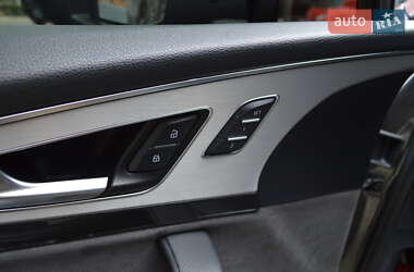 Внедорожник / Кроссовер Audi Q7 2018 в 
