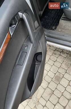 Внедорожник / Кроссовер Audi Q7 2006 в 