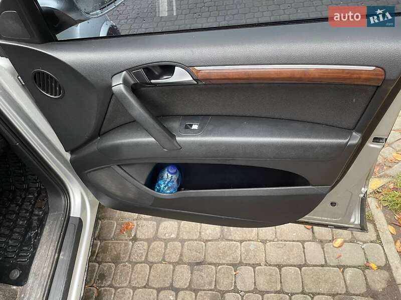 Внедорожник / Кроссовер Audi Q7 2006 в Львове