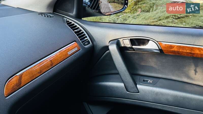 Внедорожник / Кроссовер Audi Q7 2015 в Киеве фото 38 Внедорожник / Кроссовер Audi Q7 2015 в Киеве