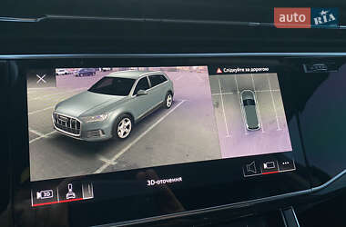 Внедорожник / Кроссовер Audi Q7 2022 в 