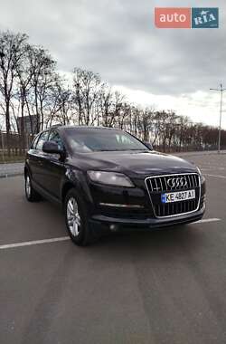 Внедорожник / Кроссовер Audi Q7 2006 в 