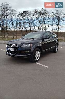 Внедорожник / Кроссовер Audi Q7 2006 в 