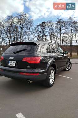 Внедорожник / Кроссовер Audi Q7 2006 в 