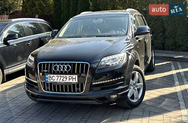 Внедорожник / Кроссовер Audi Q7 2012 в 