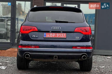 Внедорожник / Кроссовер Audi Q7 2012 в 