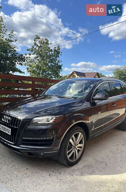 Внедорожник / Кроссовер Audi Q7 2010 в 