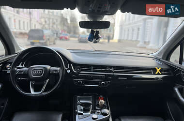 Внедорожник / Кроссовер Audi Q7 2015 в Сумах