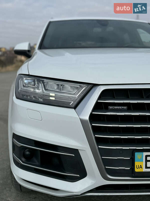 Внедорожник / Кроссовер Audi Q7 2019 в Трускавце
