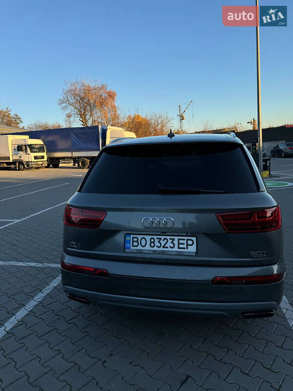 Позашляховик / Кросовер Audi Q7 2016 в Тернополі