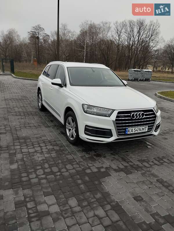 Audi Q7 2018