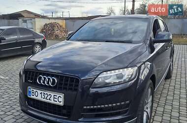 Внедорожник / Кроссовер Audi Q7 2011 в 