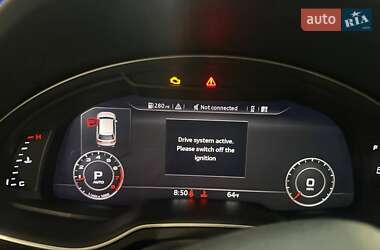 Внедорожник / Кроссовер Audi Q7 2017 в 