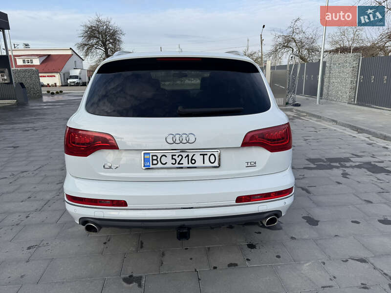 Внедорожник / Кроссовер Audi Q7 2015 в Самборе