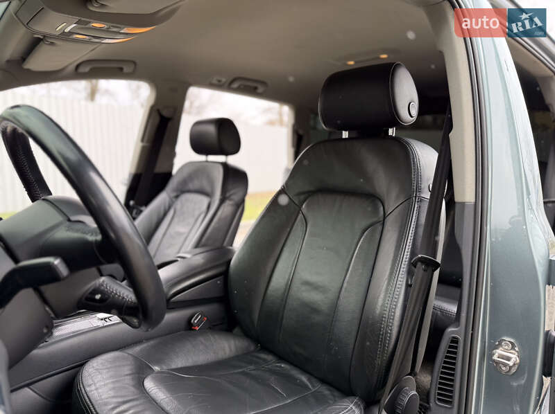 Внедорожник / Кроссовер Audi Q7 2006 в Днепре