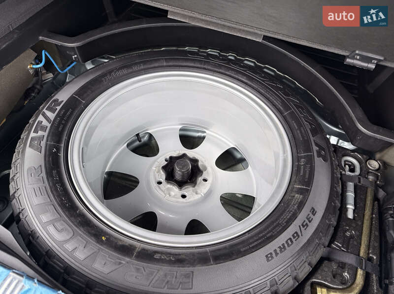 Внедорожник / Кроссовер Audi Q7 2006 в Днепре