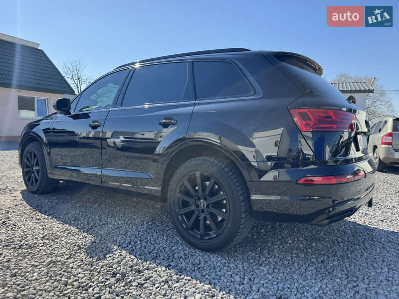 Внедорожник / Кроссовер Audi Q7 2018 в Виннице