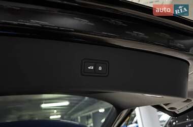 Внедорожник / Кроссовер Audi Q7 2024 в 