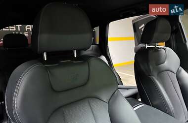 Внедорожник / Кроссовер Audi Q7 2024 в 