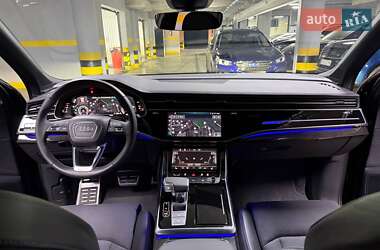 Внедорожник / Кроссовер Audi Q7 2024 в 
