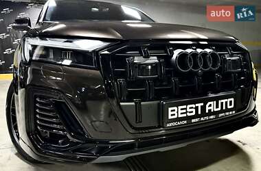 Внедорожник / Кроссовер Audi Q7 2024 в 