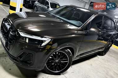Внедорожник / Кроссовер Audi Q7 2024 в 
