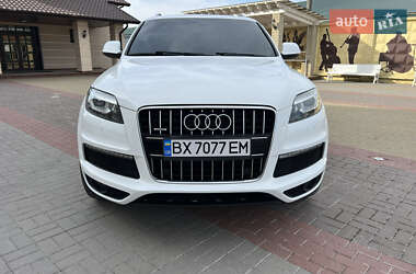 Внедорожник / Кроссовер Audi Q7 2010 в 
