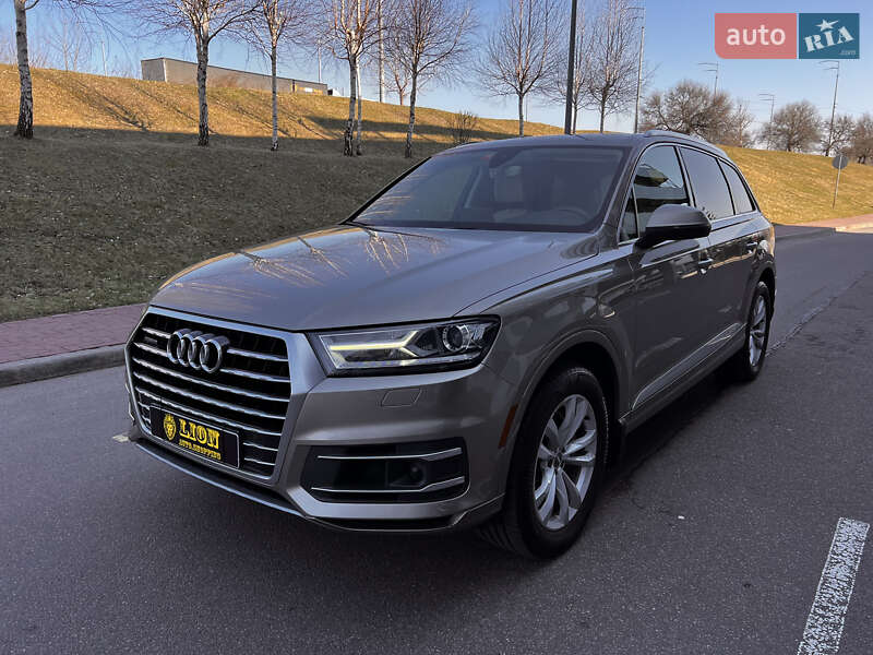 Audi Q7 2016