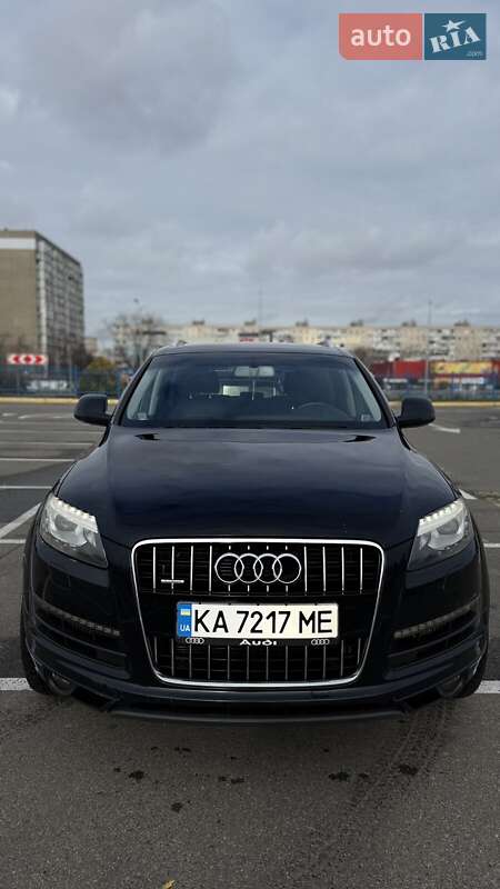 Внедорожник / Кроссовер Audi Q7 2012 в Киеве