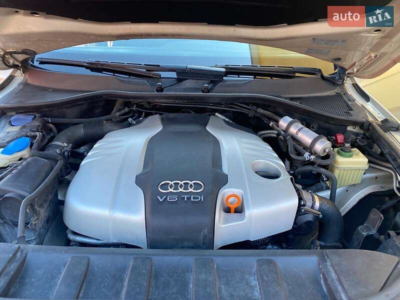 Внедорожник / Кроссовер Audi Q7 2010 в Городке фото 5 Внедорожник / Кроссовер Audi Q7 2010 в Городке