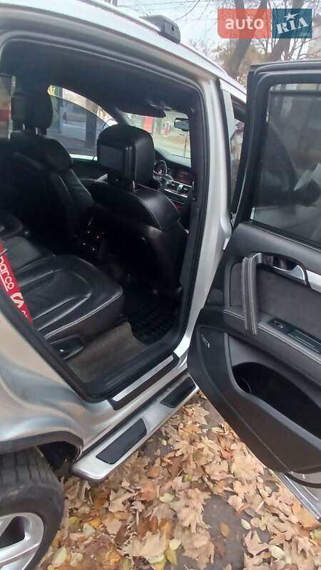 Внедорожник / Кроссовер Audi Q7 2007 в Киеве