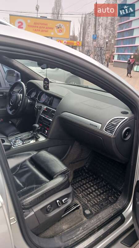 Внедорожник / Кроссовер Audi Q7 2007 в Киеве