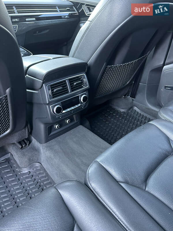 Внедорожник / Кроссовер Audi Q7 2018 в Львове