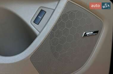Внедорожник / Кроссовер Audi Q7 2014 в 
