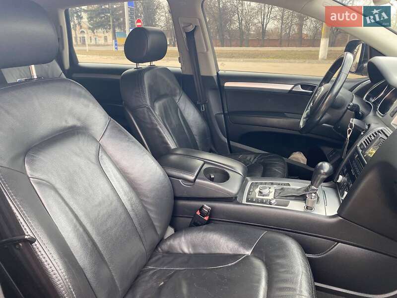 Внедорожник / Кроссовер Audi Q7 2006 в Недригайлове