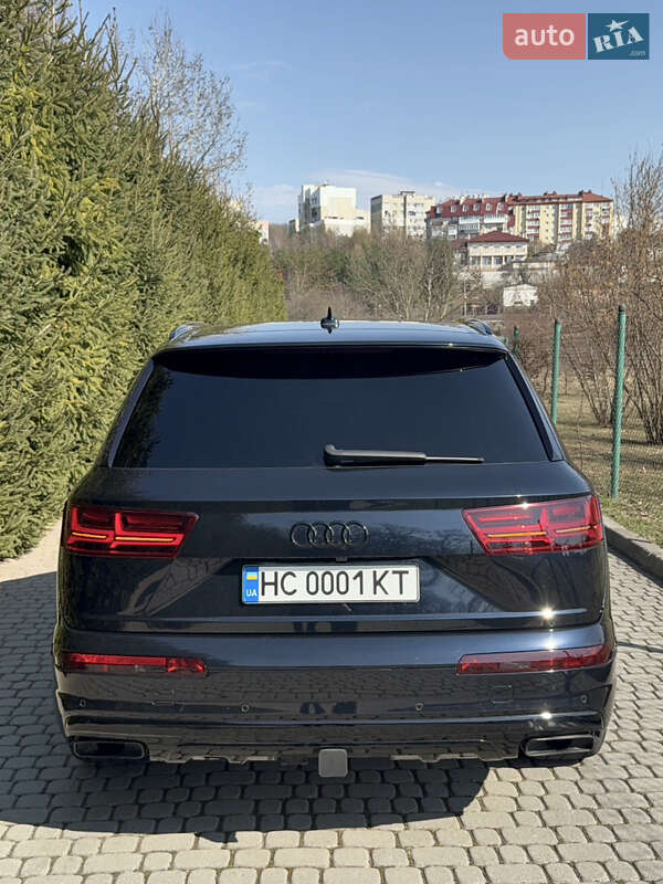 Внедорожник / Кроссовер Audi Q7 2016 в Львове