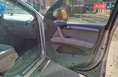 Внедорожник / Кроссовер Audi Q7 2007 в 
