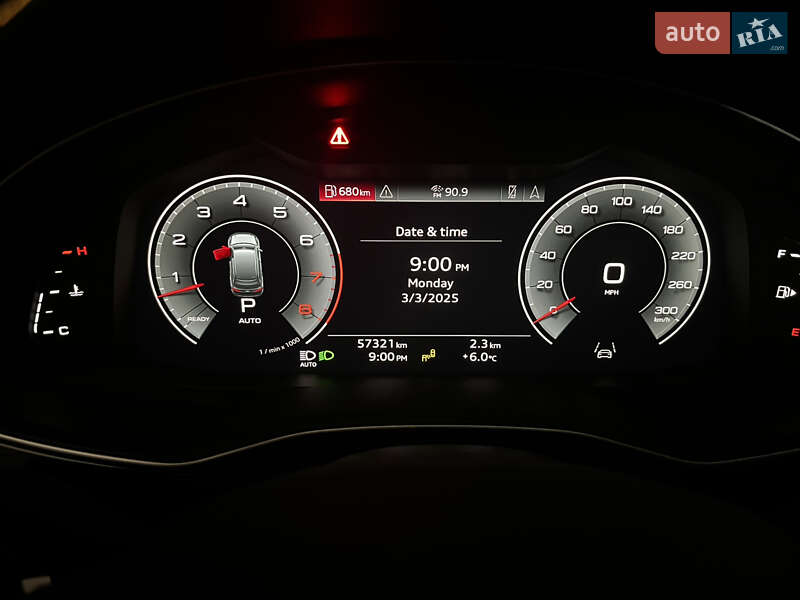 Внедорожник / Кроссовер Audi Q7 2023 в Нетешине