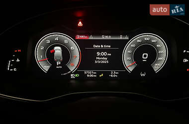 Внедорожник / Кроссовер Audi Q7 2023 в 